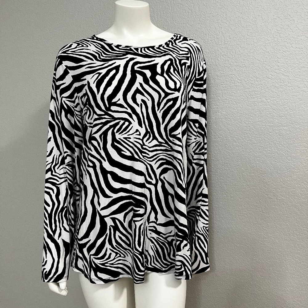 Chicos Zebra Long Sleeve Shirt